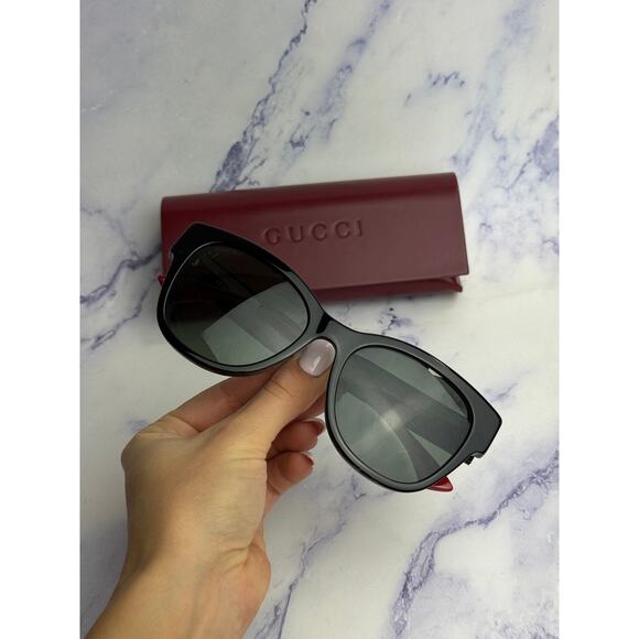 NEW Gucci GG1866SK Black Striped Arm Oversized Sunglasses